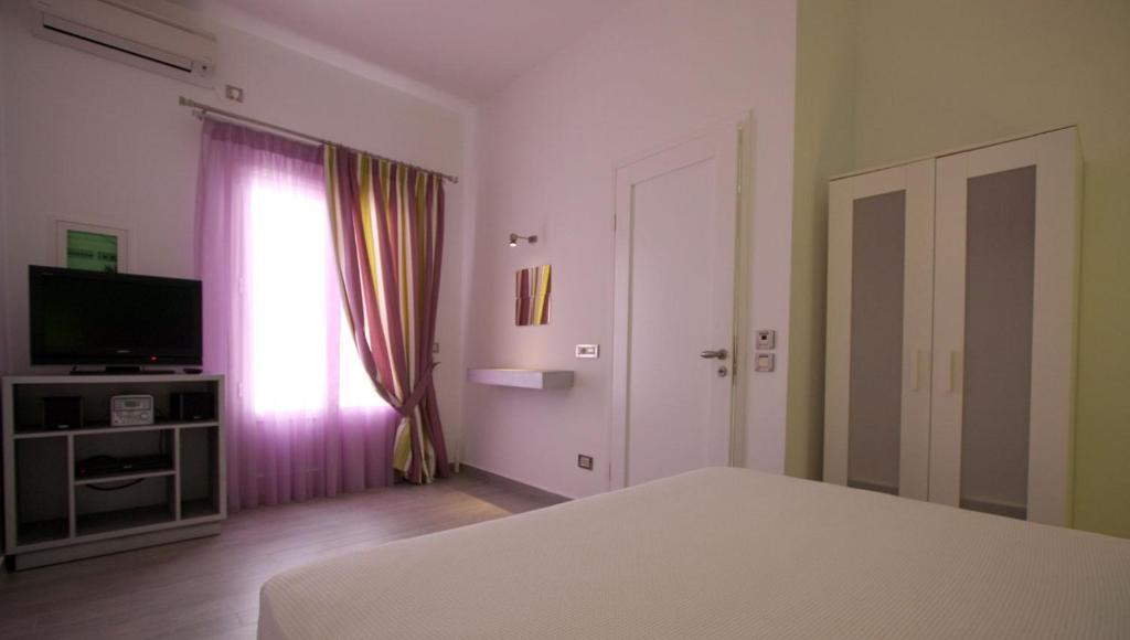 Efharis Hotell Kamares  Exteriör bild